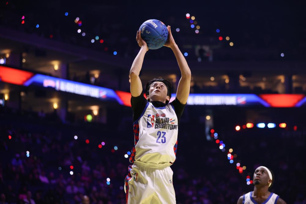 对手防守的 对手防守的